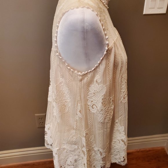 Off White Cream Lace Tank Top Style Blouse - Picture 2 of 11